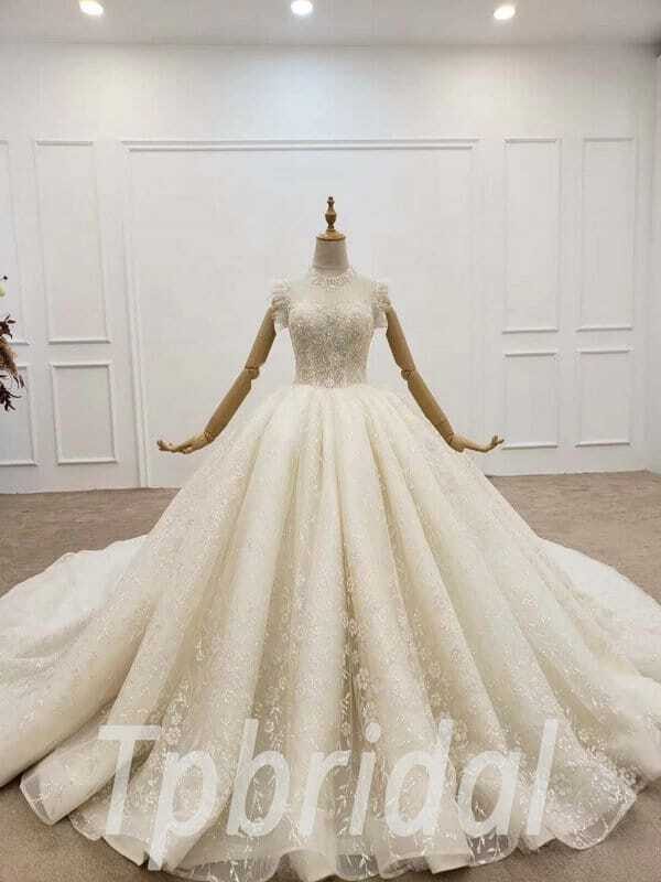 modest wedding dress 748-002