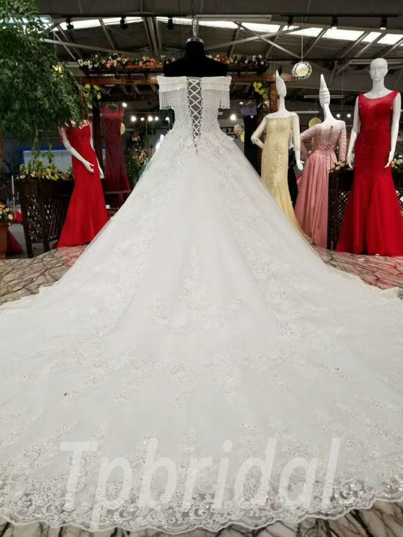 Off Shoulder Wedding Dress Lace Long Train For Sale