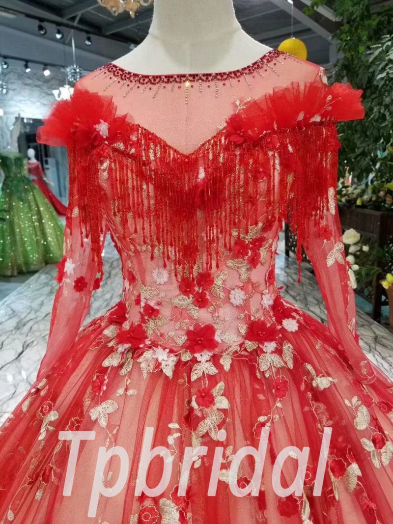 Custom Made Red Lace Applique Puffy Red Quinceanera Dresses For Sweet 16  And Birthday Vintage Style From Veralove999, $153.49 | DHgate.Com