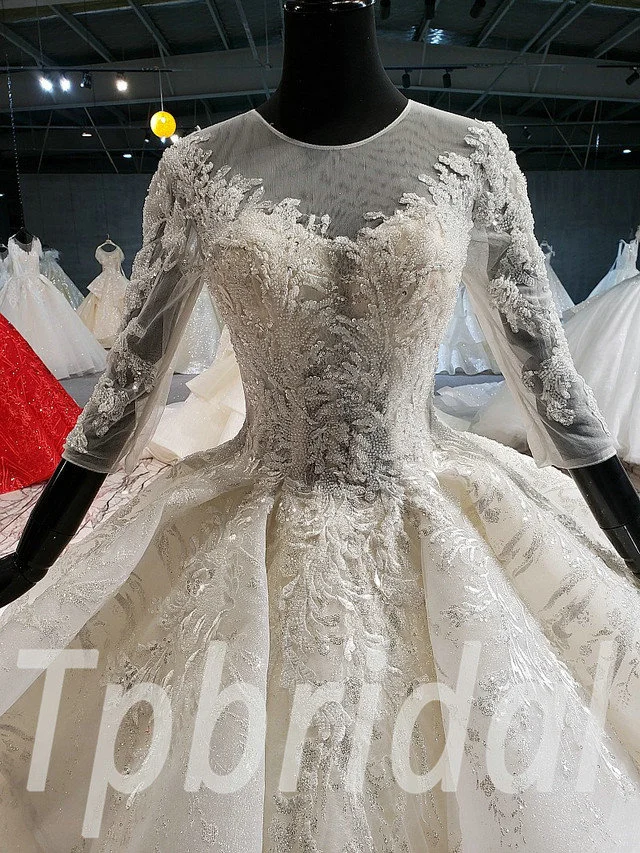 three quarter sleeve wedding dress 646-04