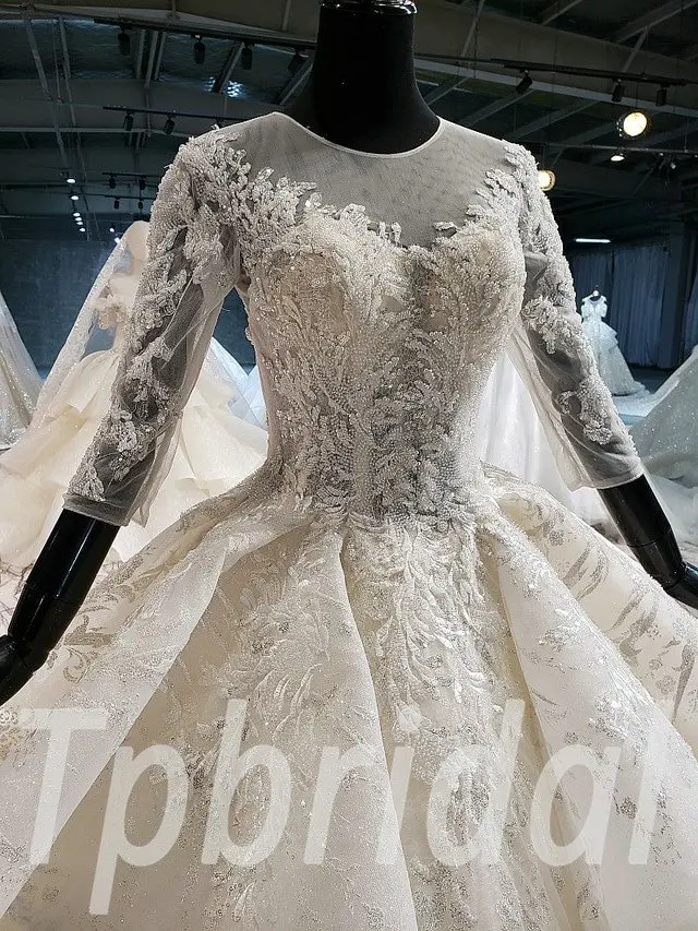 three quarter sleeve wedding dress 646-08