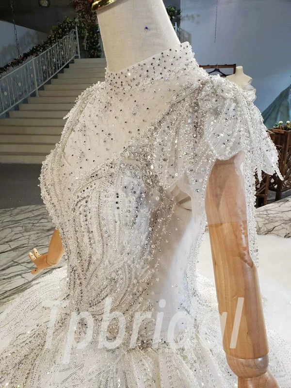 jewel neckline wedding dress 859-007