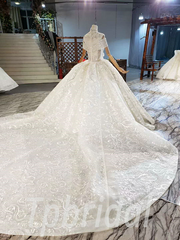 Ball Gown Lace Wedding Dress Couture Hand Made With Necklace