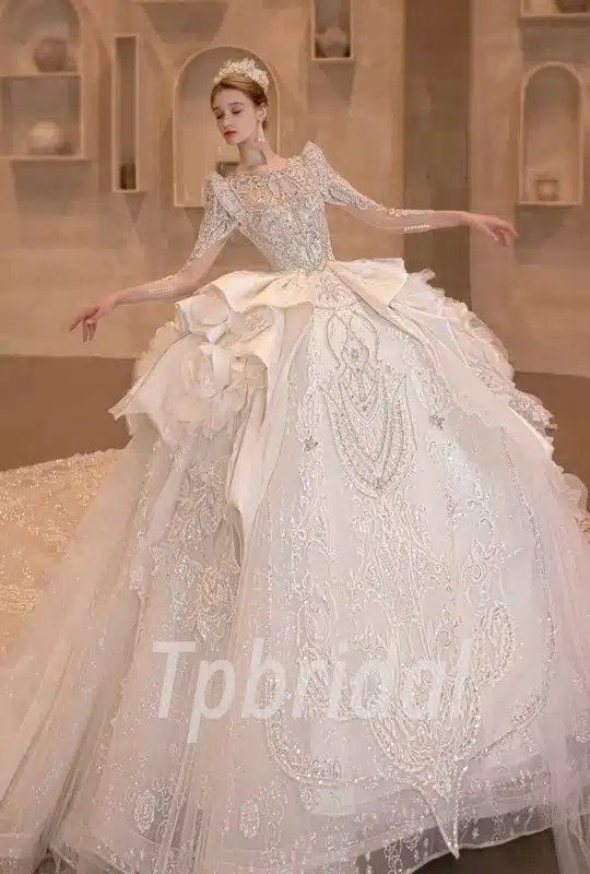 winter wedding dress 1174-001