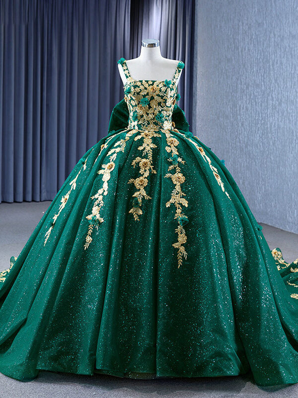 Green and Gold Attire for Bride for Traditional Marriage