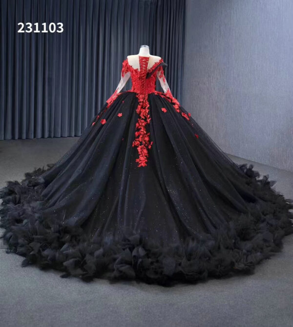 Black And Red Wedding Dresses Ball Gown With Sleeves